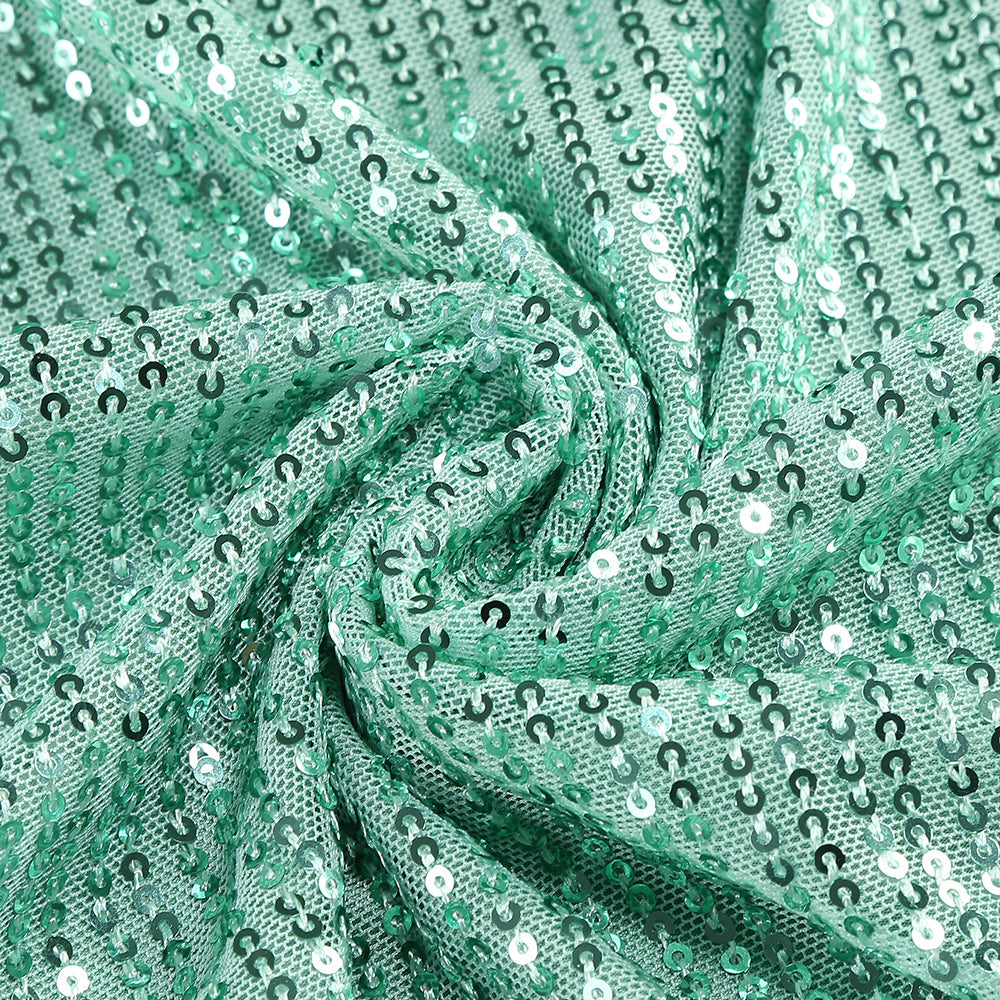 Robe longue à sequins froncée et fente haute verte
