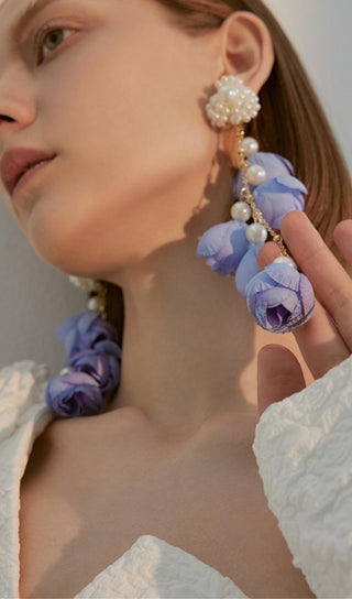 VIOLET PEARL FLOWER EARRINGS