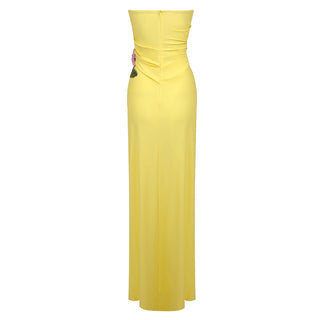 STRAPLESS FLOWER RUCHED MIDI DRESS IN YELLOW