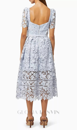 LACE MIDI DRESS IN GUIPURE