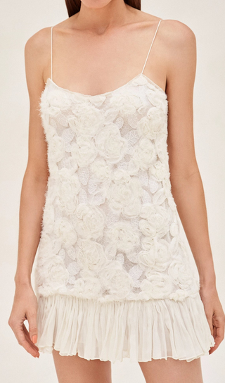 FLORAL APPLIQUÉ PLEATED HEM MINI DRESS IN WHITE