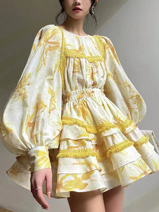 MABEL LAYER TRIM PRINT LANTERN SLEEVE MINI DRESS IN YELLOW