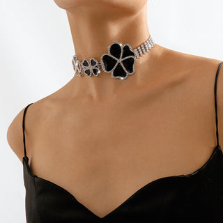 GEOMETRIC FLOWER RHINESTONE CHOKER