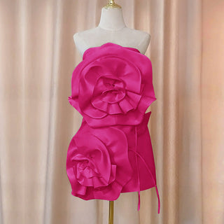 STRAPLESS FLOWER MINI DRESS IN HOT PINK