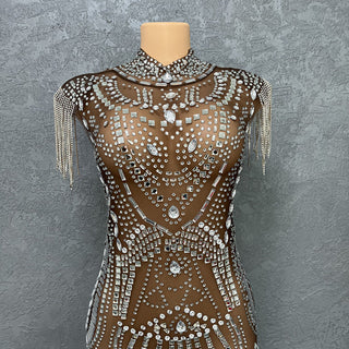 ROBE EN MAILLE EMBELLI À FRANGES