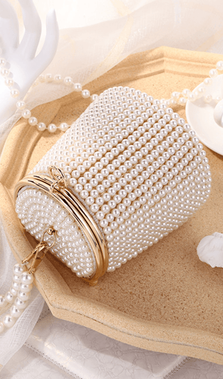 Pearl bucket bag