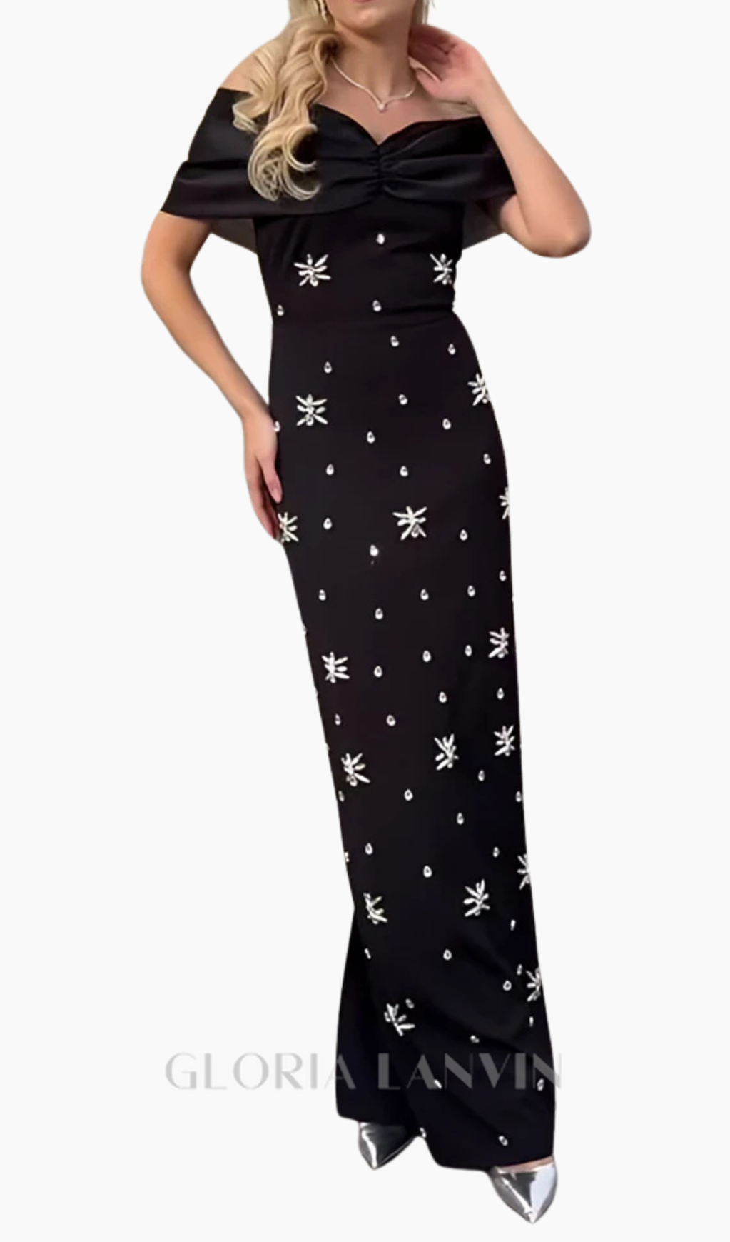 Robe longue noire drapée à ourlet bardot et détails en cristal