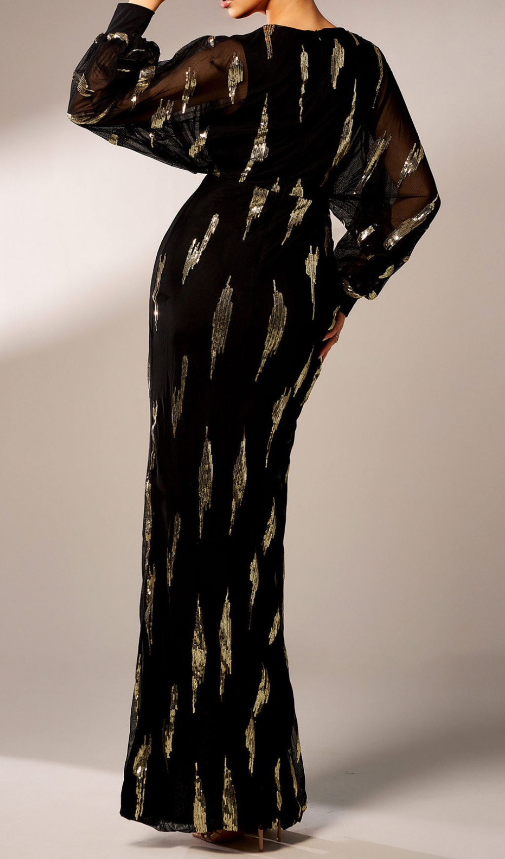 Robe de bal à sequins à manches lanternes