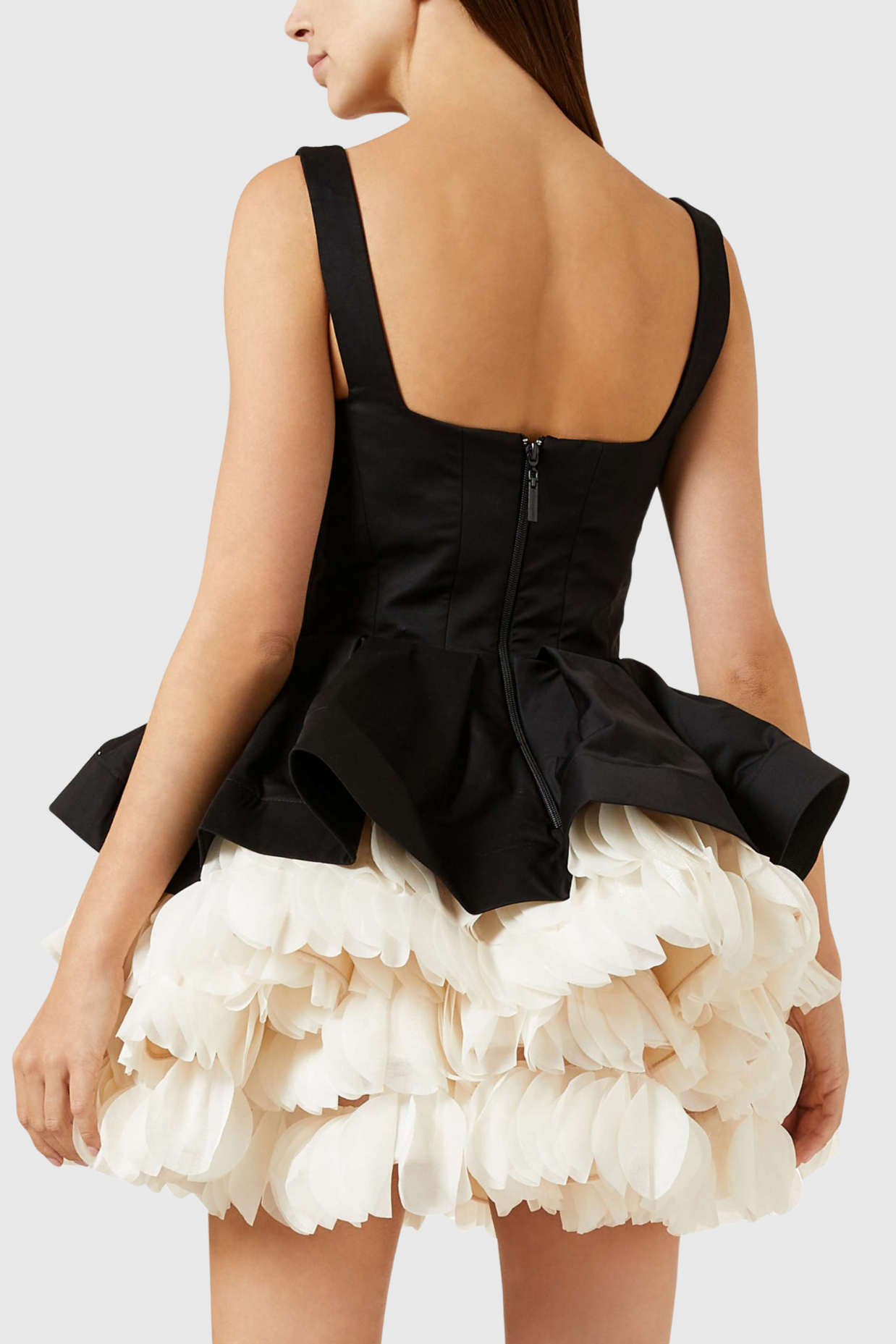 Robe courte Flavio à plusieurs volants