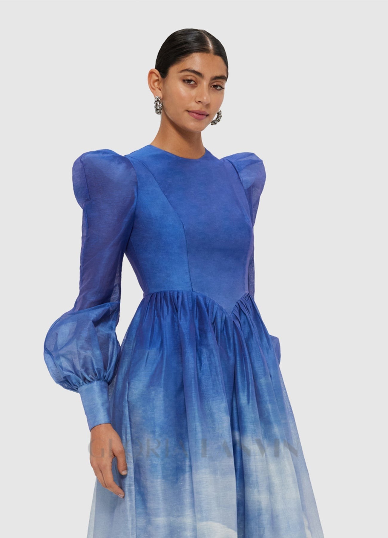 Robe midi JORDANA à épaules structurées et imprimé aérien