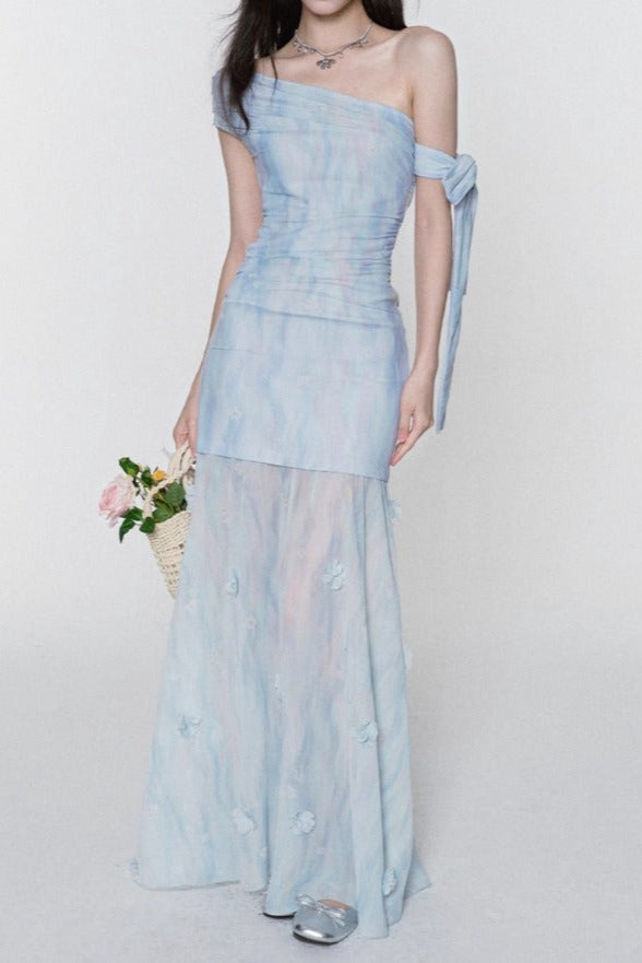 Rosalind One-Shoulder-Maxikleid mit Falten und schmaler Passform in Blau