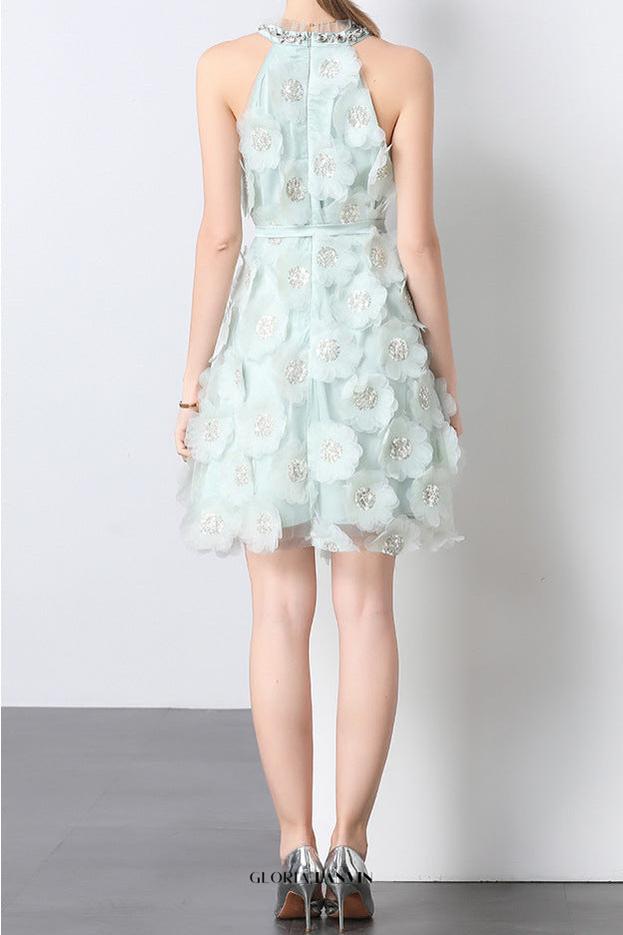 Chloe Strass-Minikleid mit 3D-Blumenapplikationen in Mint
