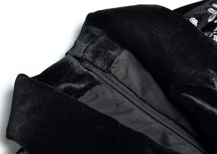 Schwarzes Pailletten-besticktes Samt-Midikleid