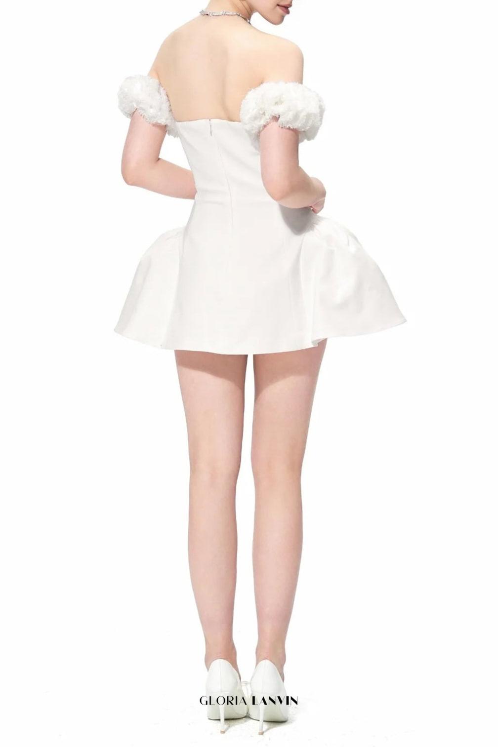 sherry Flower strapless puffy mini dress in white