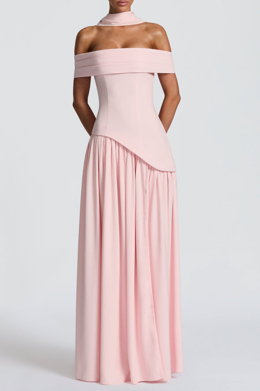 Dorothy schulterfreies Maxikleid mit hohem Schlitz – Blush