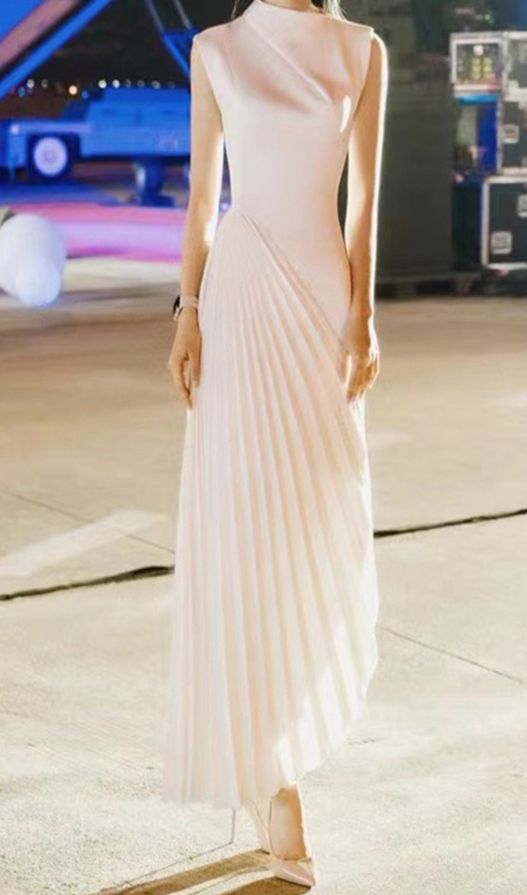 ROBE MIDI PLISSÉE DIAGONALE BLANCHE