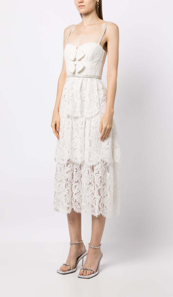 FRONT BOW TIERED MIDI DRESS IN WHITE DRESS STYLE OF CB 